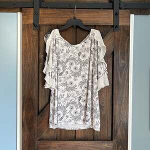 Womens Top Shirt Black Cream‎ XLT Romantic Open Slvs Office Worthington EUC